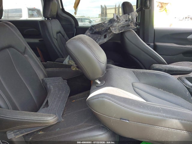 Продажа на аукционе авто 2025 Chrysler Pacifica Select, vin: 2C4RC1BG7SR601333, номер лота: 45680093