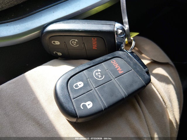 45680112 :رقم المزاد ، 3C4NJDBN2ST572308 vin ، 2025 Jeep Compass Latitude 4x4 مزاد بيع