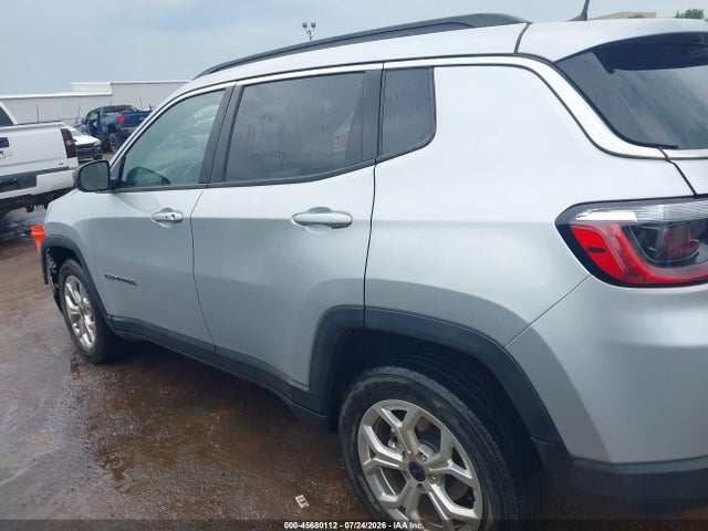 45680112 :رقم المزاد ، 3C4NJDBN2ST572308 vin ، 2025 Jeep Compass Latitude 4x4 مزاد بيع