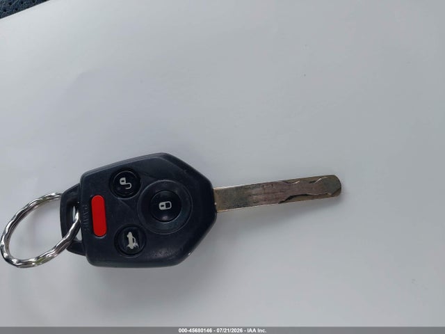 45680146 :رقم المزاد ، 4S4BRBLC3D3218675 vin ، 2013 Subaru Outback 2.5i Limited مزاد بيع