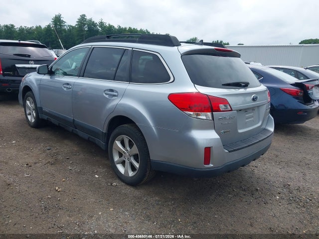 45680146 :رقم المزاد ، 4S4BRBLC3D3218675 vin ، 2013 Subaru Outback 2.5i Limited مزاد بيع