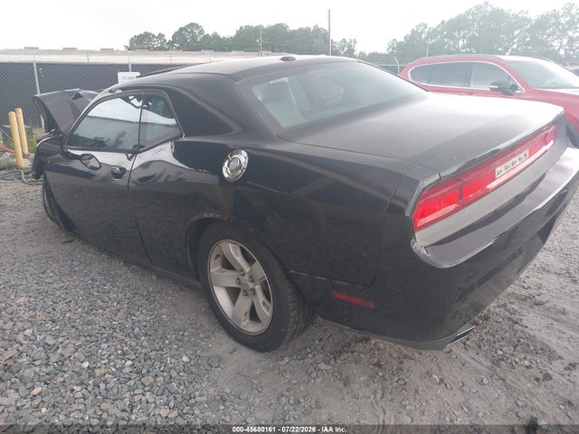 45680161 :رقم المزاد ، 2C3CDYAG5DH695173 vin ، 2013 Dodge Challenger Sxt Plus مزاد بيع