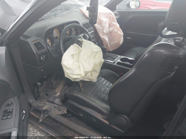 45680161 :رقم المزاد ، 2C3CDYAG5DH695173 vin ، 2013 Dodge Challenger Sxt Plus مزاد بيع