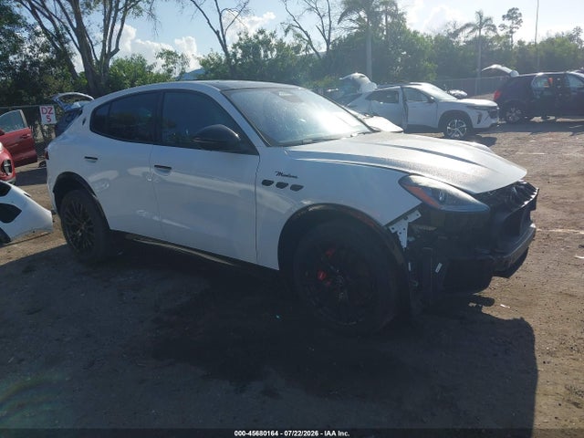 Продажа на аукционе авто 2025 Maserati Grecale Modena, vin: ZN6PMDBA6S7461874, номер лота: 45680164
