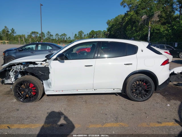 Продажа на аукционе авто 2025 Maserati Grecale Modena, vin: ZN6PMDBA6S7461874, номер лота: 45680164