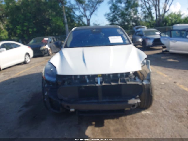 Продажа на аукционе авто 2025 Maserati Grecale Modena, vin: ZN6PMDBA6S7461874, номер лота: 45680164