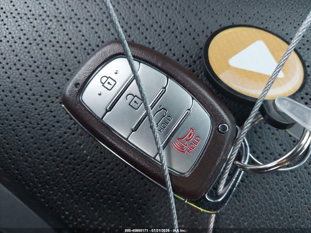 Продаж на аукціоні авто 2017 Hyundai Elantra Limited, vin: 5NPD84LF1HH099640, номер лоту: 45680171