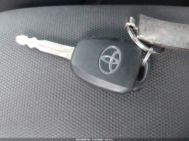Aukcja sprzedaży 2017 Toyota Corolla Le, vin: 5YFBURHE1HP657229, numer aukcji: 45680192