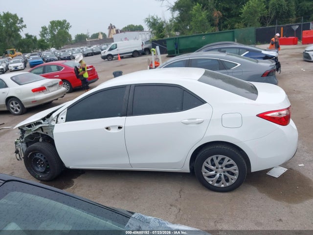 Aukcja sprzedaży 2017 Toyota Corolla Le, vin: 5YFBURHE1HP657229, numer aukcji: 45680192