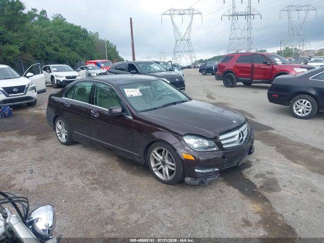 Auction sale of the 2012 Mercedes-benz C 300 Sport 4matic, vin: WDDGF8BB1CA715528, lot number: 45680193