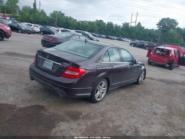 Aukcja sprzedaży 2012 Mercedes-benz C 300 Sport 4matic, vin: WDDGF8BB1CA715528, numer aukcji: 45680193