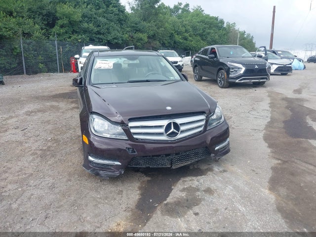 Aukcja sprzedaży 2012 Mercedes-benz C 300 Sport 4matic, vin: WDDGF8BB1CA715528, numer aukcji: 45680193