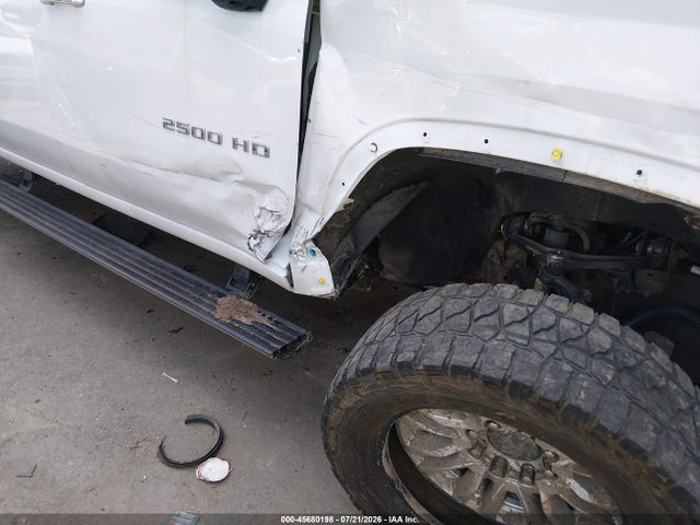 Auction sale of the 2022 Chevrolet Silverado 2500hd 4wd  Standard Bed High Country, vin: 1GC4YREYXNF364041, lot number: 45680198