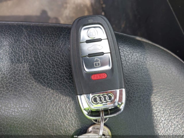 2015 Audi A4 2.0t Premium მანქანა იყიდება აუქციონზე, vin: WAUFFAFL8FN010302, აუქციონის ნომერი: 45680231