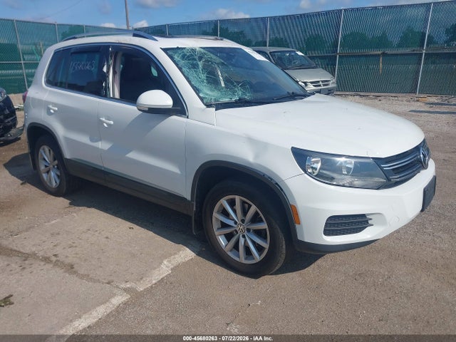 2017 Volkswagen Tiguan 2.0t Wolfsburg Edition მანქანა იყიდება აუქციონზე, vin: WVGSV7AX3HK004120, აუქციონის ნომერი: 45680263