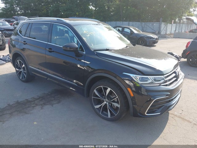 Продажа на аукционе авто 2024 Volkswagen Tiguan 2.0t Sel R-line, vin: 3VV4B7AX9RM106281, номер лота: 45680265