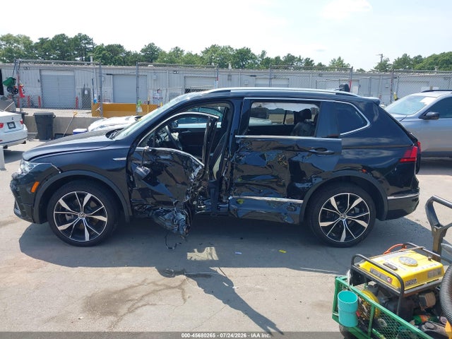 2024 Volkswagen Tiguan 2.0t Sel R-line მანქანა იყიდება აუქციონზე, vin: 3VV4B7AX9RM106281, აუქციონის ნომერი: 45680265