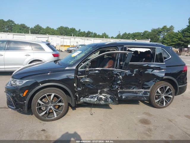 2024 Volkswagen Tiguan 2.0t Sel R-line მანქანა იყიდება აუქციონზე, vin: 3VV4B7AX9RM106281, აუქციონის ნომერი: 45680265