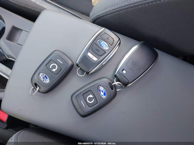 45680370 :رقم المزاد ، JF2GUHDC6SH215278 vin ، 2025 Subaru Crosstrek Premium مزاد بيع