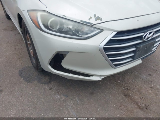 Продажа на аукционе авто 2017 Hyundai Elantra Se, vin: 5NPD74LF0HH077275, номер лота: 45680386