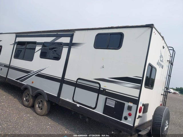 45680400 :رقم المزاد ، 1UJBJ0BR1L1JF0257 vin ، 2020 Jayco Jay Feather مزاد بيع