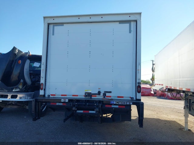 45680412 :رقم المزاد ، JALEEW161P7303012 vin ، 2023 Chevrolet 5500xd Lcf Diesel مزاد بيع