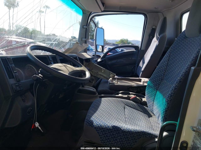 45680412 :رقم المزاد ، JALEEW161P7303012 vin ، 2023 Chevrolet 5500xd Lcf Diesel مزاد بيع