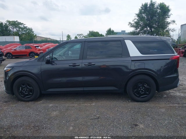 KNDNB5K36S6550324 KIA Carnival Mpv Lxs