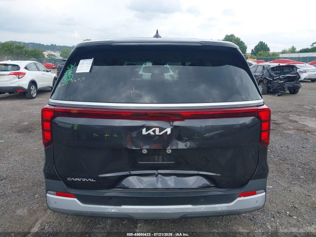 KNDNB5K36S6550324 KIA Carnival Mpv Lxs