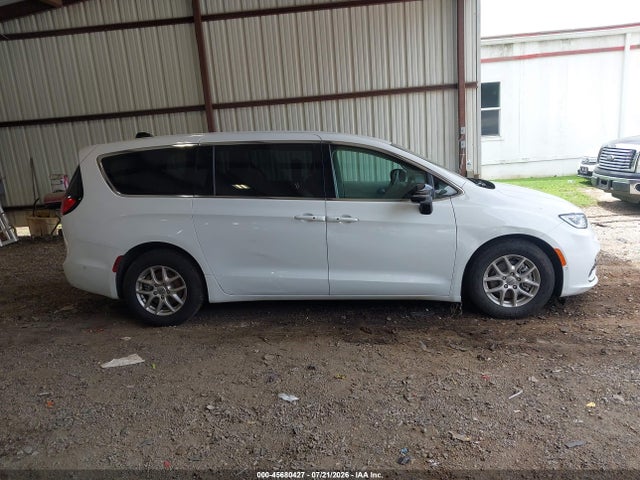Aukcja sprzedaży 2024 Chrysler Pacifica Touring L, vin: 2C4RC1BG3RR109926, numer aukcji: 45680427