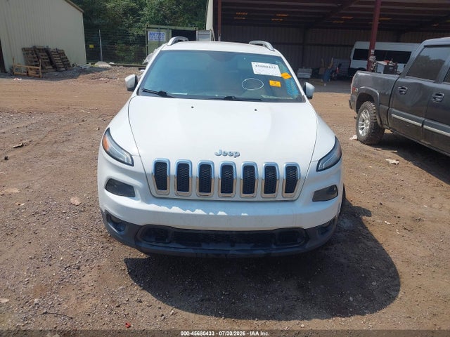 2018 Jeep Cherokee Latitude Fwd მანქანა იყიდება აუქციონზე, vin: 1C4PJLCB9JD510559, აუქციონის ნომერი: 45680433