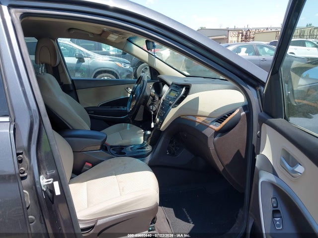 2016 Hyundai Santa Fe Sport 2.4l მანქანა იყიდება აუქციონზე, vin: 5XYZT3LB9GG375791, აუქციონის ნომერი: 45680440