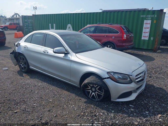 Продажа на аукционе авто 2015 Mercedes-benz C 300 4matic, vin: 55SWF4KB7FU087158, номер лота: 45680483
