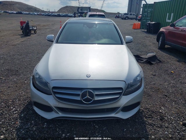 45680483 :رقم المزاد ، 55SWF4KB7FU087158 vin ، 2015 Mercedes-benz C 300 4matic مزاد بيع