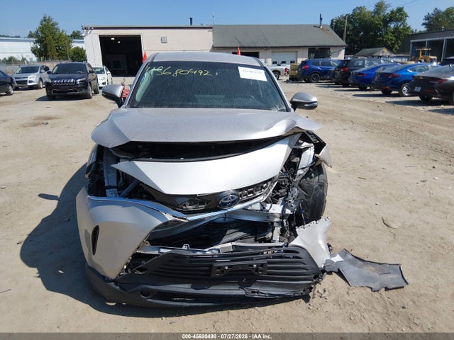 45680498 :رقم المزاد ، JTEAAAAH8NJ109167 vin ، 2022 Toyota Venza Le مزاد بيع