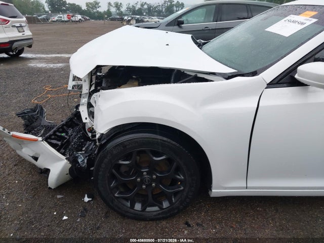 2020 Chrysler 300 300s Awd მანქანა იყიდება აუქციონზე, vin: 2C3CCAGGXLH154703, აუქციონის ნომერი: 45680500