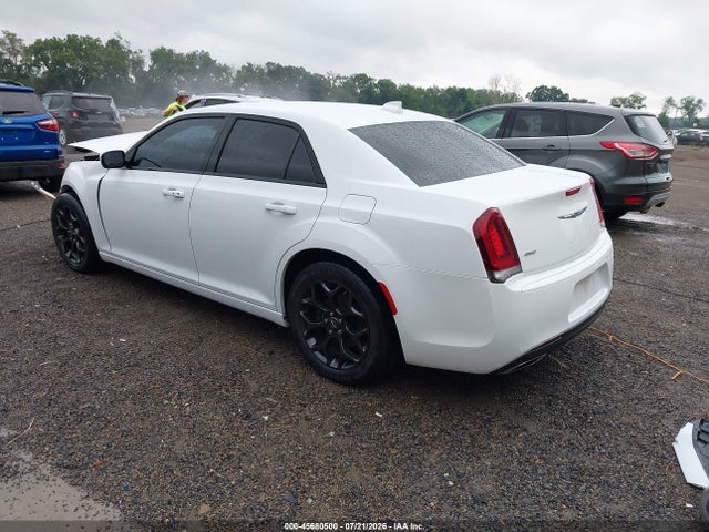 2020 Chrysler 300 300s Awd მანქანა იყიდება აუქციონზე, vin: 2C3CCAGGXLH154703, აუქციონის ნომერი: 45680500