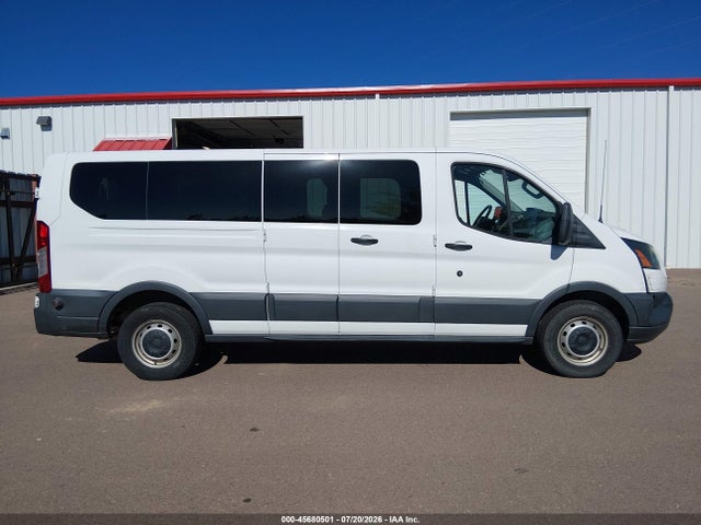 45680501 :رقم المزاد ، 1FBZX2ZM0HKA47361 vin ، 2017 Ford Transit-350 Xl مزاد بيع