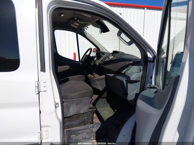 45680501 :رقم المزاد ، 1FBZX2ZM0HKA47361 vin ، 2017 Ford Transit-350 Xl مزاد بيع
