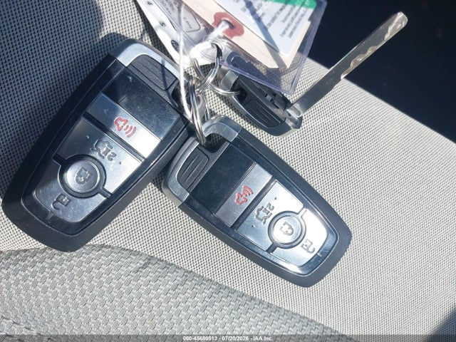 3FA6P0UU0JR122092 Ford Fusion Hybrid S