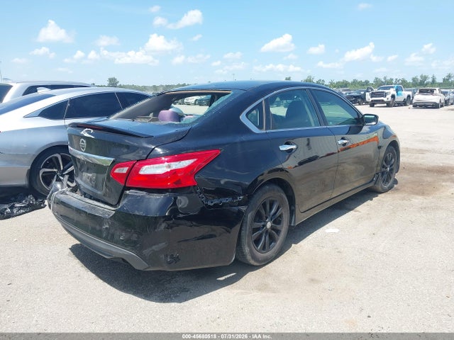 Продажа на аукционе авто 2016 Nissan Altima 2.5 S, vin: 1N4AL3AP3GC245138, номер лота: 45680518