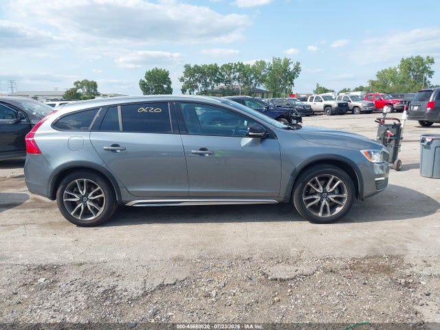 YV440MWK8H1041089 Volvo V60 Cross Country T5