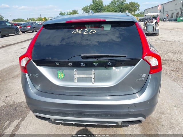 YV440MWK8H1041089 Volvo V60 Cross Country T5
