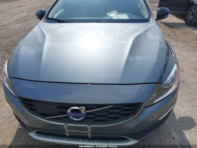 YV440MWK8H1041089 Volvo V60 Cross Country T5