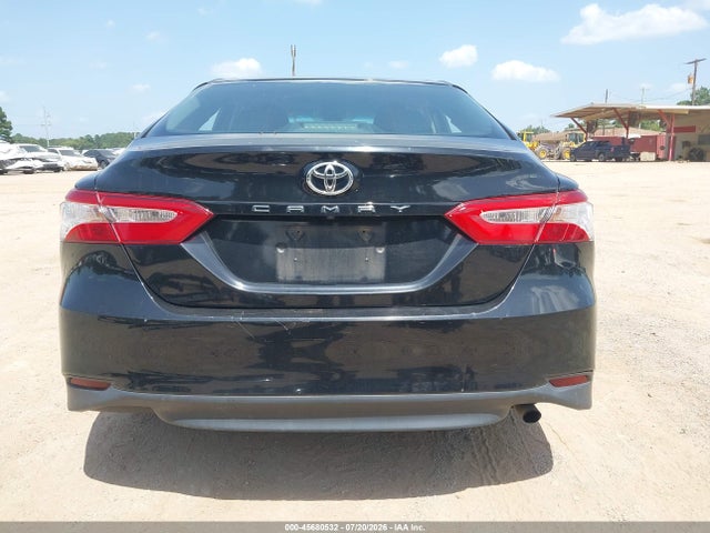 4T1B11HK2JU665604 Toyota CAMRY LE
