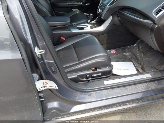 Auction sale of the 2018 Acura Tlx, vin: 19UUB1F3XJA005819, lot number: 45680578