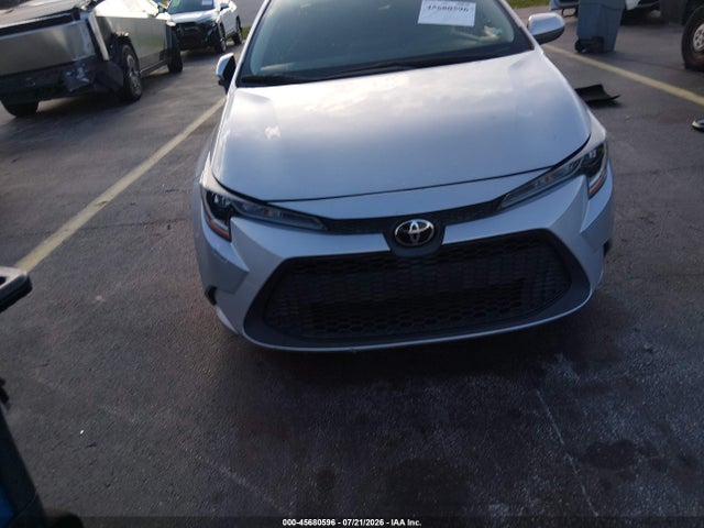 Продаж на аукціоні авто 2022 Toyota Corolla Le, vin: 5YFEPMAE4NP342258, номер лоту: 45680596