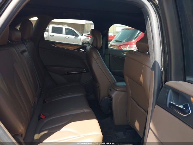 Продажа на аукционе авто 2016 Lincoln Mkc Reserve, vin: 5LMTJ3DH8GUJ08633, номер лота: 45680607