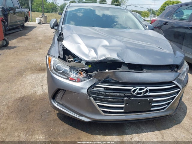Продаж на аукціоні авто 2018 Hyundai Elantra Value Edition, vin: 5NPD84LF8JH268087, номер лоту: 45680610