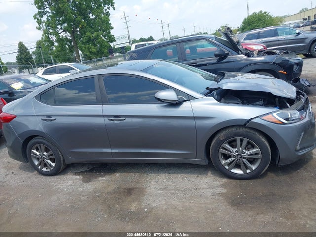 Продаж на аукціоні авто 2018 Hyundai Elantra Value Edition, vin: 5NPD84LF8JH268087, номер лоту: 45680610